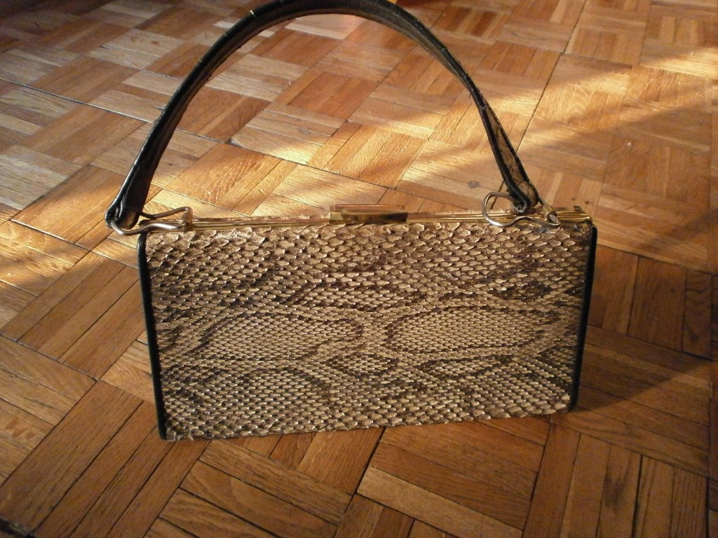 Torebka z krokodylowej skóry 1