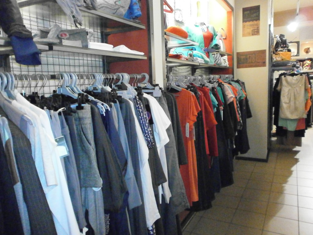 Wnętrze sklepu "Avangarda" w Łodzi, ul.Piotrkowska 87