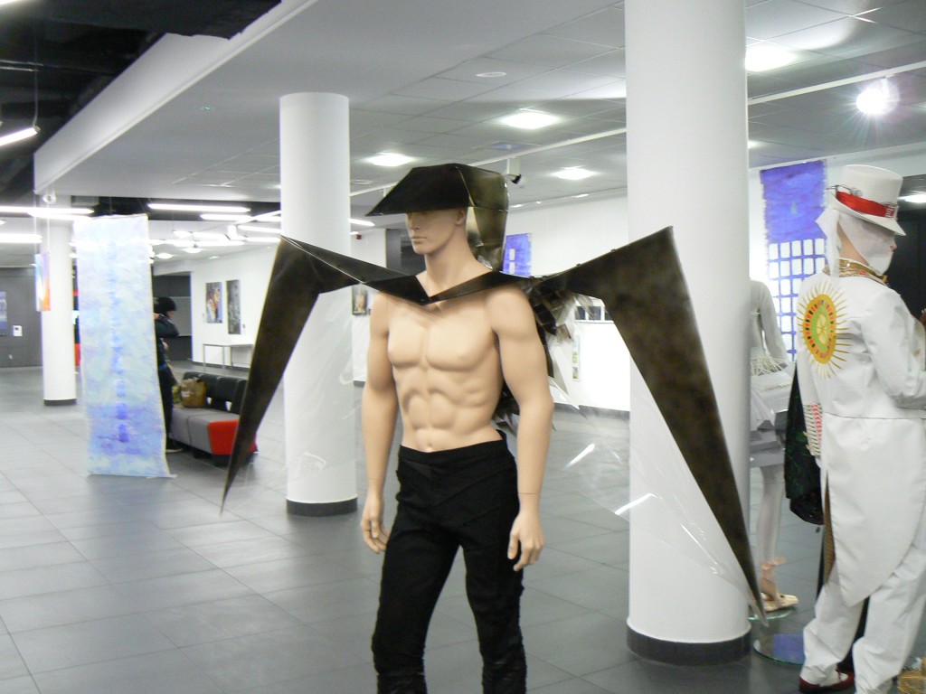 Kostiumy 5