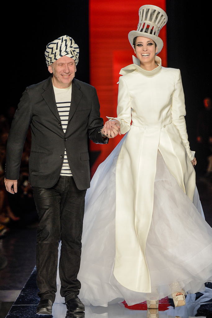 Zakończenie pokazu Fall Couture 2012 www.style.pl