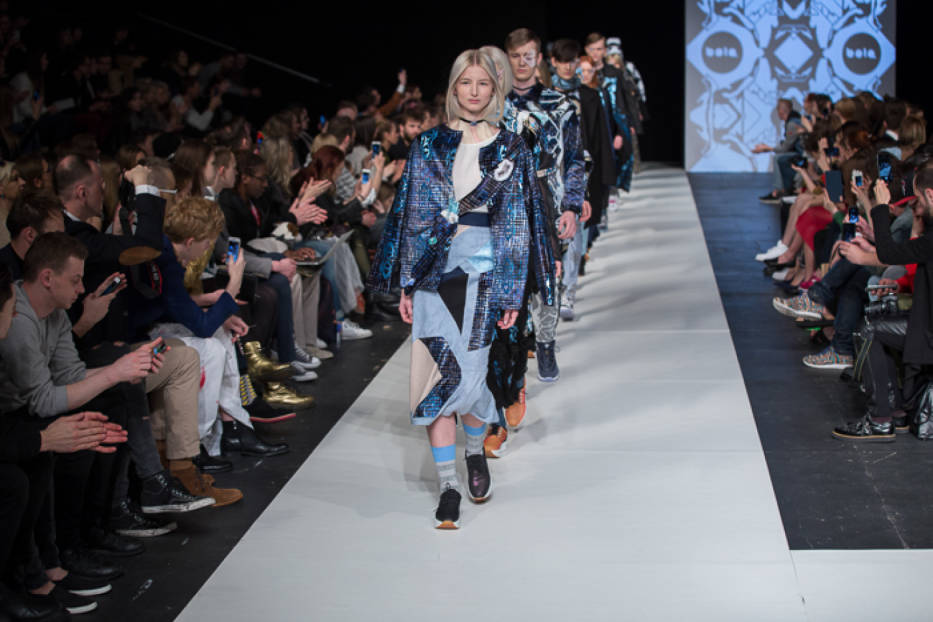 Foto: Mike Pasarella. Źródło zdjęcia.