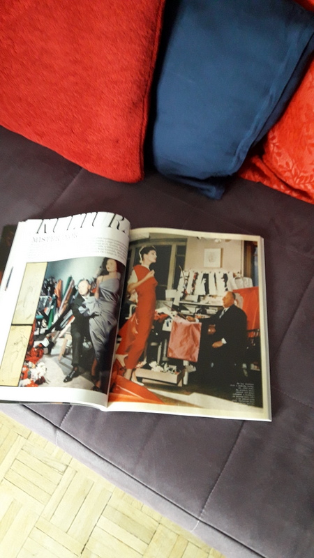 Wnętrze lutowego numeru Vogue Polaka