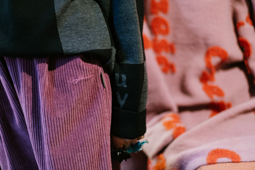 Sweter Pan tu nie stał6