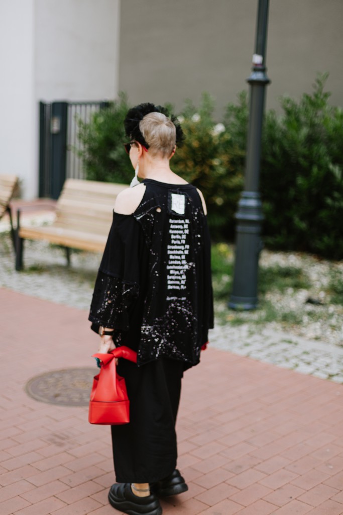 T-shirt PtASZEK i kolczyki Jarosław Ewert10