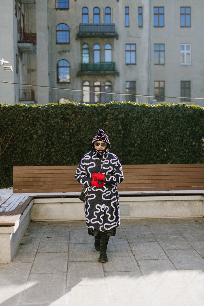 Płaszcz Pan tu nie stał